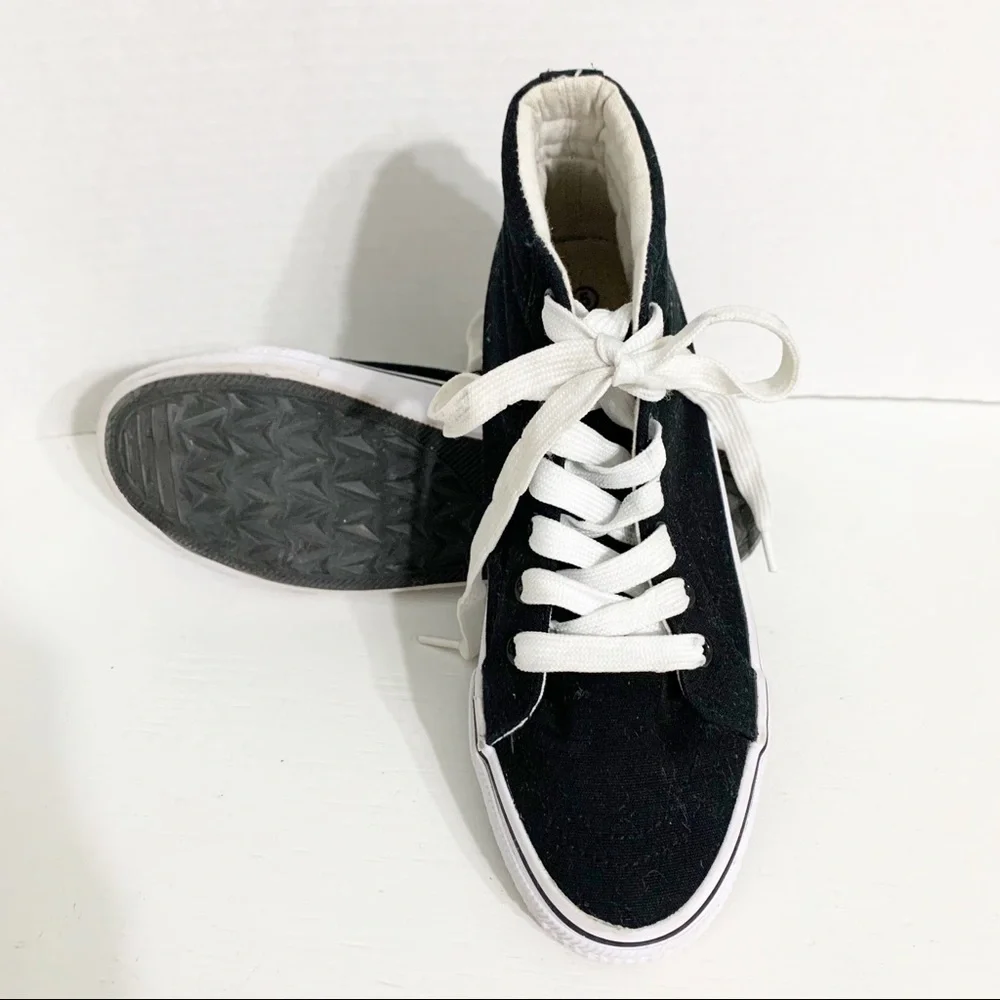 Urban Groove Sam Hip Hop Black Canvas High Top Sneaker Performance Shoe ⬛️⬜️